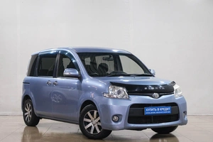 Минивэн Toyota Sienta 2012 года, 859000 рублей, Новокузнецк