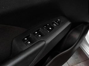 Седан Hyundai Solaris 2019 года, 1249000 рублей, Тюмень