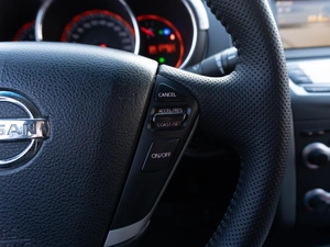 Внедорожник Nissan Murano 2011 года, 999000 рублей, Саратов