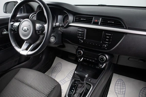 Хетчбэк Kia Rio X-Line 2019 года, 1599000 рублей, Оренбург