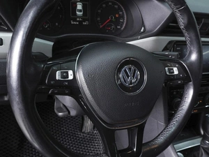 Седан Volkswagen Passat (North America) 2020 года, 2140000 рублей, Ростов-на-Дону