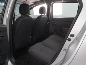 Седан Renault Logan 2015 года, 749000 рублей, Воронеж