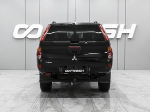 Пикап Mitsubishi L200 2013 года, 2099000 рублей, Ростов-на-Дону