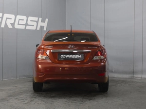 Седан Hyundai Solaris 2011 года, 860000 рублей, Омск