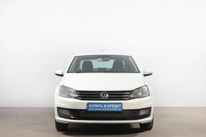 Седан Volkswagen Polo 2018 года, 1199000 рублей, Новосибирск