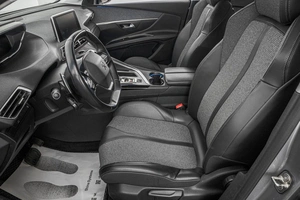 Внедорожник Peugeot 5008 2020 года, 2189000 рублей, Барнаул
