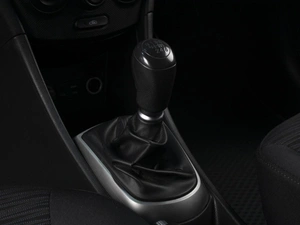 Седан Hyundai Solaris 2016 года, 830000 рублей, Омск