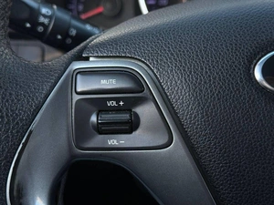 Седан Kia Rio 2015 года, 875000 рублей, Ижевск