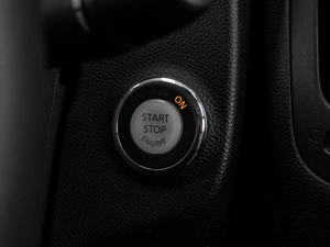 Седан Infiniti G25 2011 года, 1249000 рублей, Тюмень