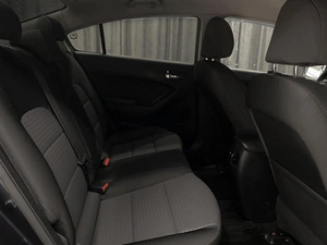 Седан Kia Cerato 2018 года, 1515000 рублей, Красноярск