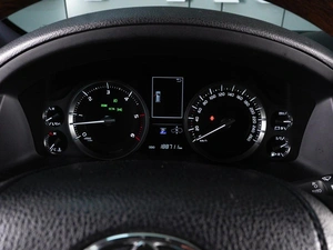 Внедорожник Toyota Land Cruiser 2016 года, 6649000 рублей, Красный Пахарь