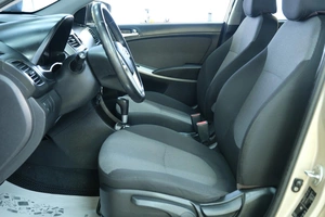Седан Hyundai Solaris 2013 года, 969000 рублей, Омск