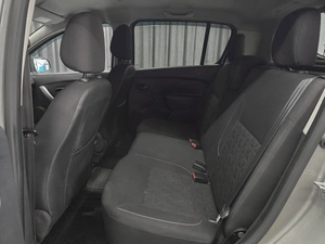 Хетчбэк Renault Sandero 2015 года, 820000 рублей, Красноярск