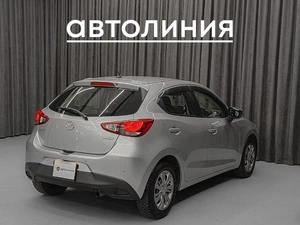 Хетчбэк Mazda Demio 2019 года, 1200000 рублей, Красноярск