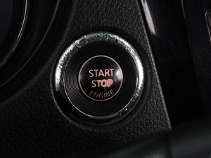 Внедорожник Nissan X-Trail 2016 года, 1619000 рублей, Воронеж