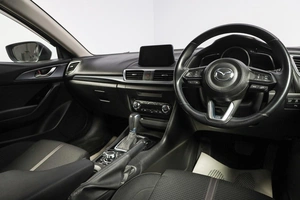 Хетчбэк Mazda Axela 2016 года, 1450000 рублей, Новосибирск