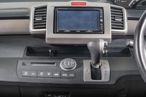 Минивэн Honda Freed 2013 года, 1249000 рублей, Томск