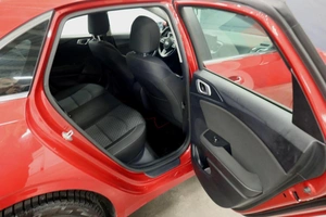 Хэтчбек Kia Ceed 2020 года, 1800000 рублей, Курск