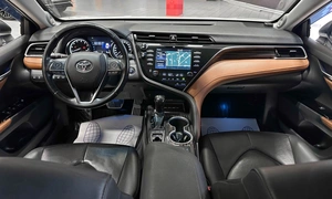 Седан Toyota Camry 2019 года, 2907000 рублей, Красноярск
