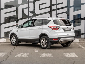 Внедорожник Ford Kuga 2018 года, 1730000 рублей, Краснодар