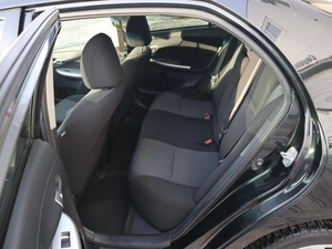 Седан Toyota Corolla 2011 года, 1020000 рублей, Железногорск