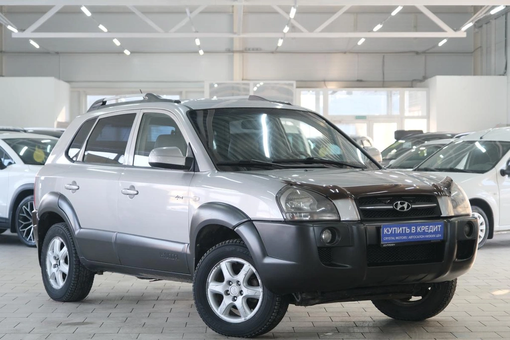 Внедорожник Hyundai Tucson 2005 года, 799000 рублей, Омск