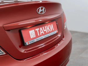 Седан Hyundai Solaris 2012 года, 750000 рублей, Красноярск