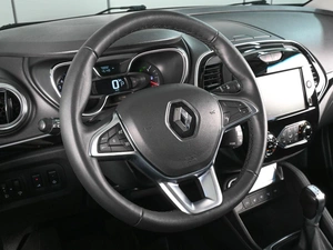 Внедорожник Renault Kaptur 2021 года, 1879000 рублей, Ростов-на-Дону