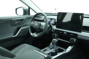 Внедорожник Toyota RAV4 2026 года, 4295000 рублей, Красноярск