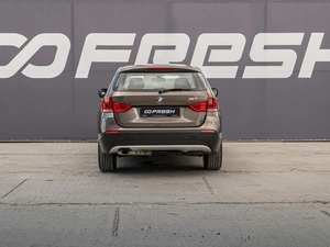 Внедорожник BMW X1 2011 года, 945000 рублей, Краснодар