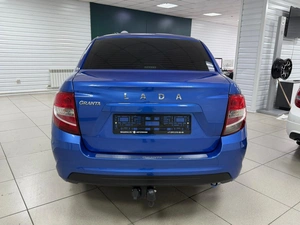 Седан ВАЗ (LADA) Granta 2022 года, 775000 рублей, Ачинск
