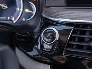 Седан BMW 5 серия 2017 года, 3035000 рублей, Краснодар