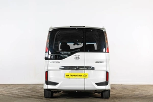 Минивэн Honda Stepwgn 2020 года, 2449000 рублей, Тюмень