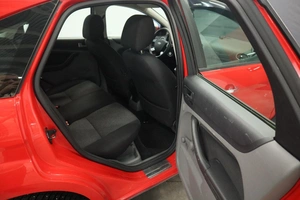 Хэтчбек Ford Focus 2011 года, 810000 рублей, Курск