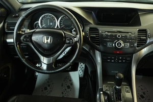 Седан Honda Accord 2011 года, 1499000 рублей, Омск