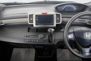 Минивэн Honda Freed 2010 года, 969000 рублей, Кемерово