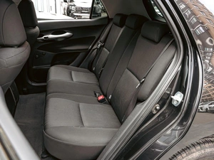 Хетчбэк Toyota Auris 2010 года, 690000 рублей, Краснодар