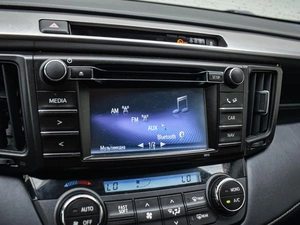 Внедорожник Toyota RAV4 2016 года, 2190000 рублей, Краснодар