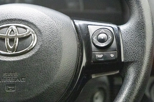 Хетчбэк Toyota Vitz 2017 года, 1199000 рублей, Новосибирск