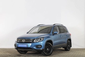 Внедорожник Volkswagen Tiguan 2012 года, 1529000 рублей, Тюмень