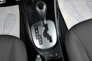 Седан Kia Rio 2014 года, 1049000 рублей, Тюмень