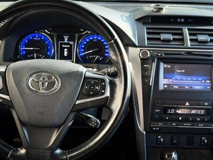 Седан Toyota Camry 2015 года, 1950000 рублей, Уфа
