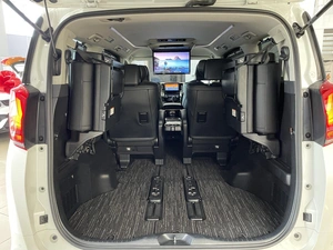 Минивэн Toyota Alphard 2019 года, 4097000 рублей, Солонцы