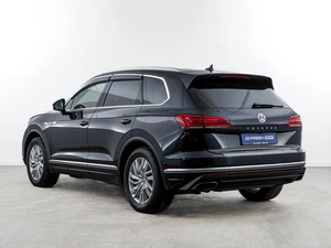 Внедорожник Volkswagen Touareg 2019 года, 4296900 рублей, Москва