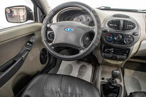 Хетчбэк ВАЗ (LADA) Kalina 2012 года, 379000 рублей, Барнаул
