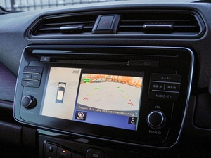 Хетчбэк Nissan Leaf 2019 года, 1829000 рублей, Волгоград