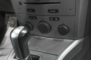 Седан Opel Astra 2010 года, 579000 рублей, Новокузнецк