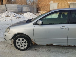 Универсал Toyota Corolla Fielder 2004 года, 460000 рублей, Красноярск