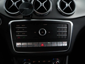 Внедорожник Mercedes-benz GLA-класс 2017 года, 2497077 рублей, Москва