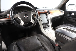Внедорожник Cadillac Escalade 2013 года, 2249000 рублей, Новосибирск